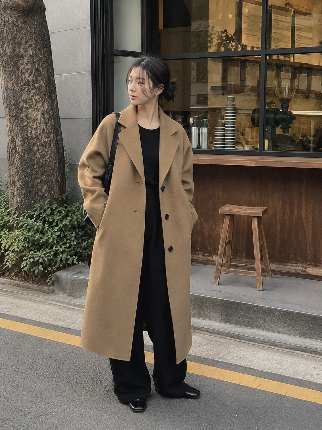 갈색 울 코트